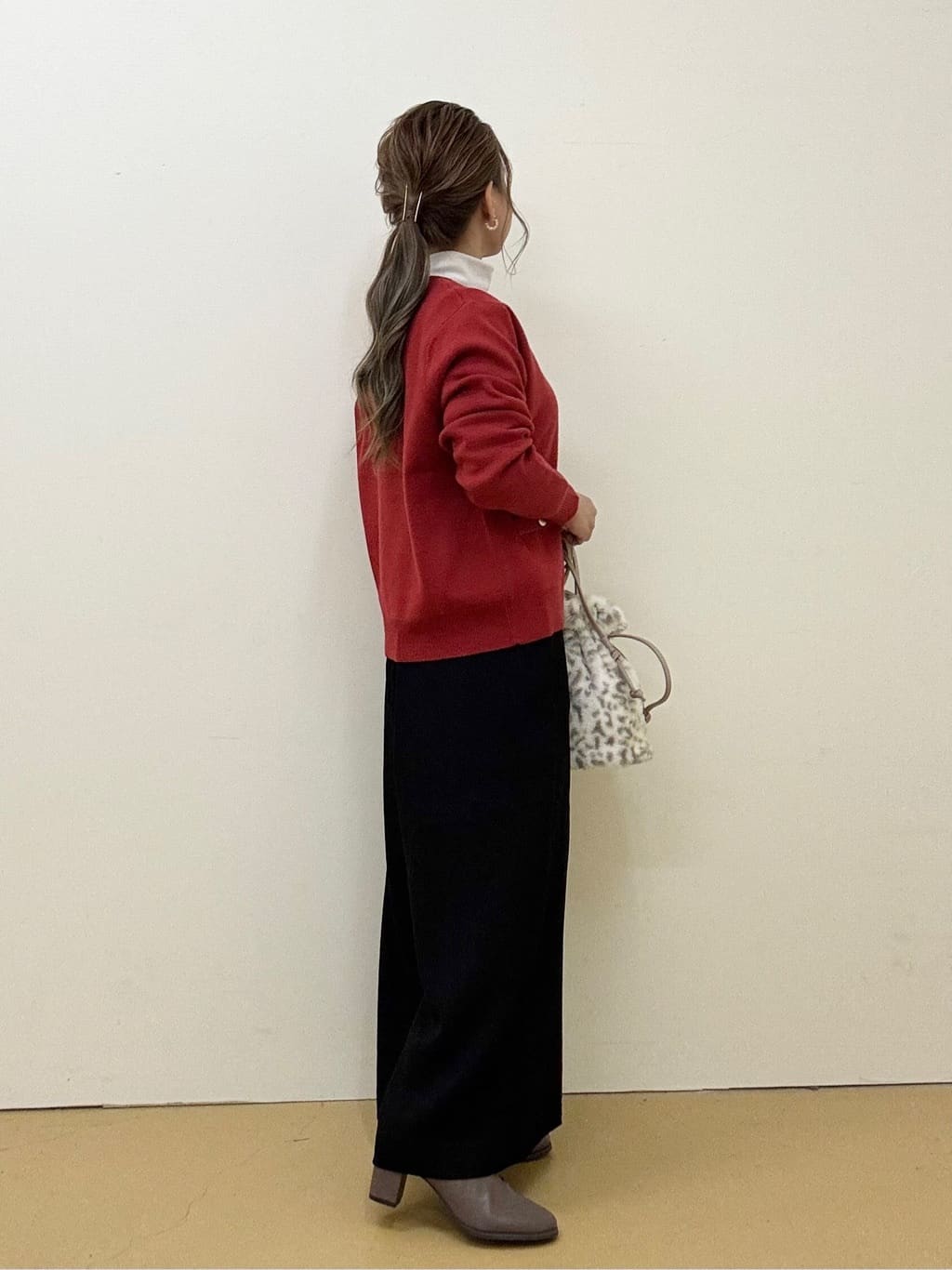 shioさんの「SHOO･LA･RUE｜【着丈選べる/S-LL】スタイルアップが叶う ベルト付きワイドパンツ」を使ったコーディネート
