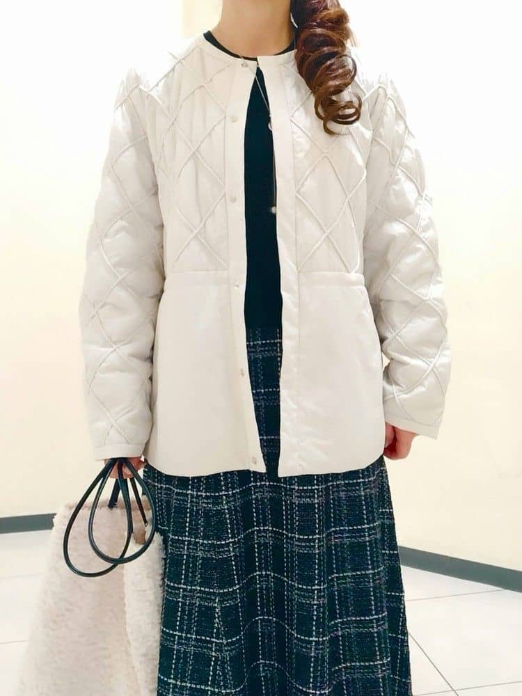 花さんの「Reflect｜【コートインでもすっきり◎】チェック柄ニットドッキングワンピース」を使ったコーディネート