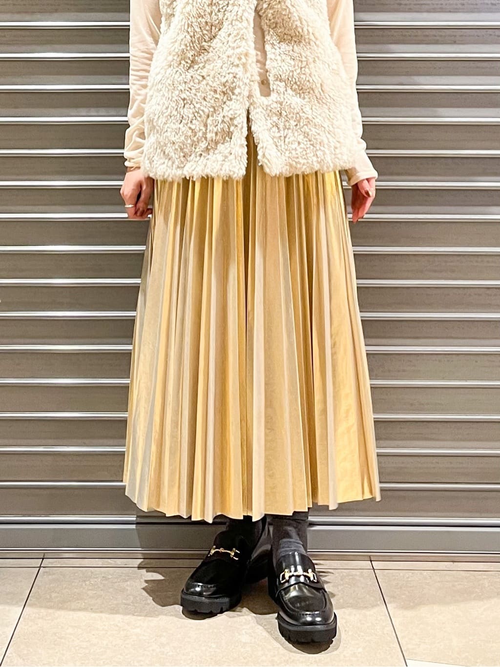 じゅんさんの「DRESSTERIOR｜◆エコファージレ」を使ったコーディネート
