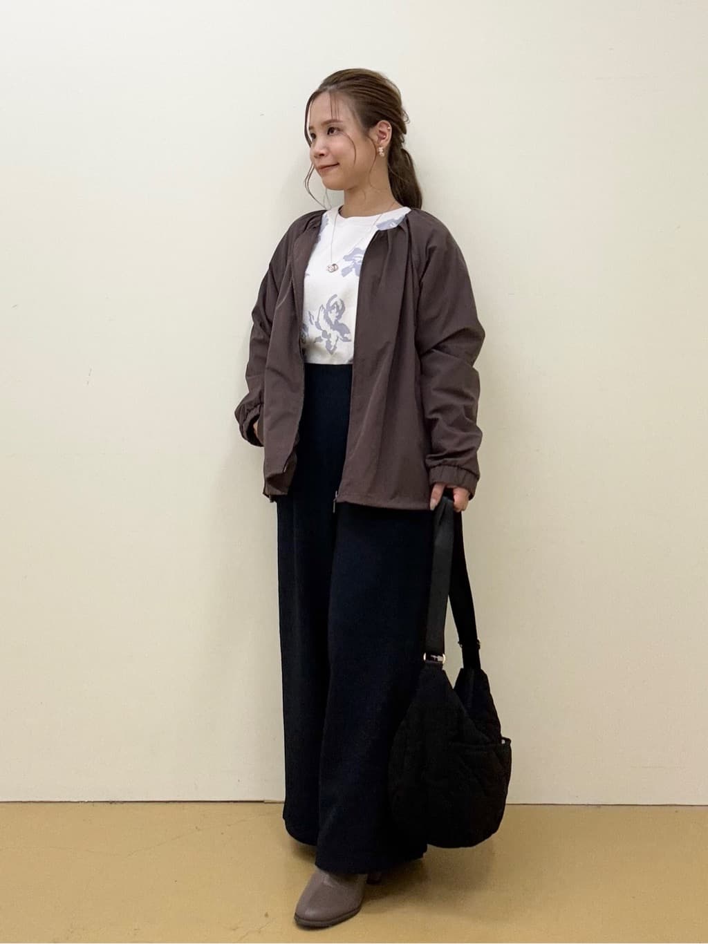 shioさんの「SHOO･LA･RUE｜【S-LL】オンとオフどちらにも使える 軽量なノーカラーブルゾン」を使ったコーディネート