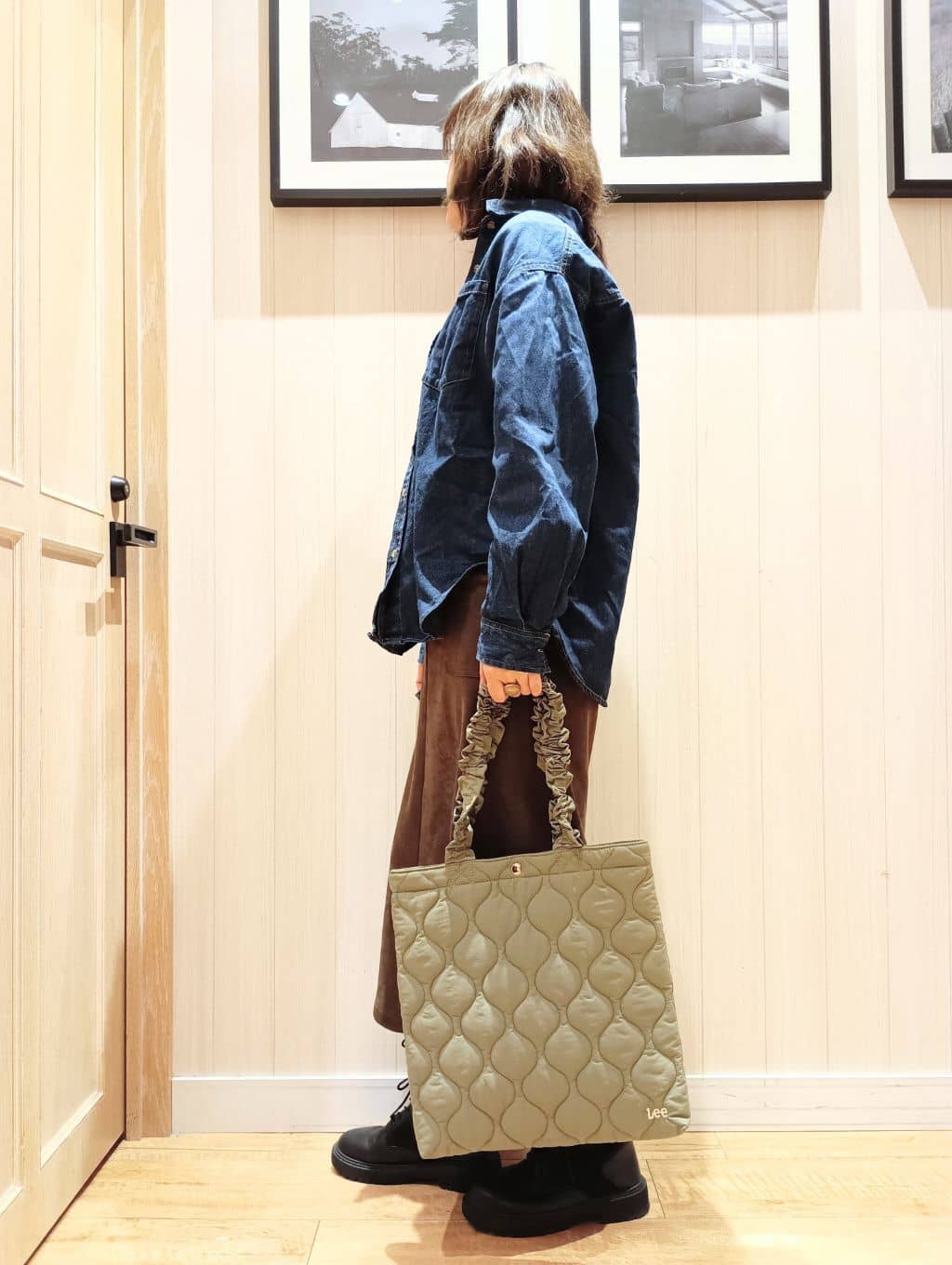 S☆mama さんの「SHOO･LA･RUE｜【洗濯機可】上品できれい見え フェイクスエード ナロースカート」を使ったコーディネート