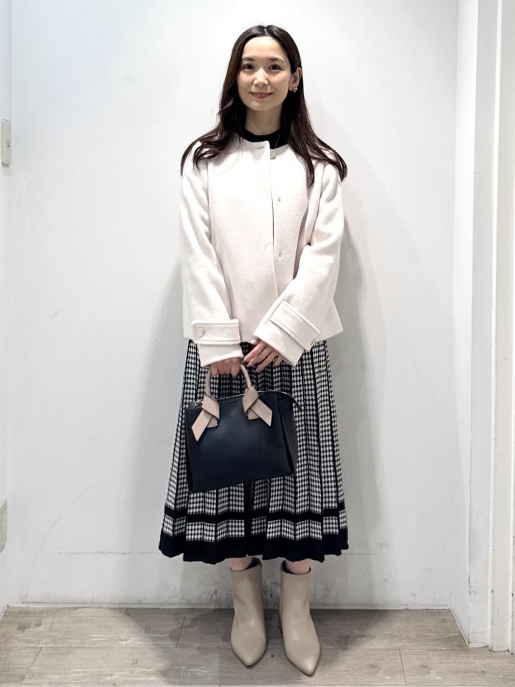yuicciさんの「OPAQUE.CLIP｜メタル&times;フェイクパール Y字ラリエットネックレス」を使ったコーディネート