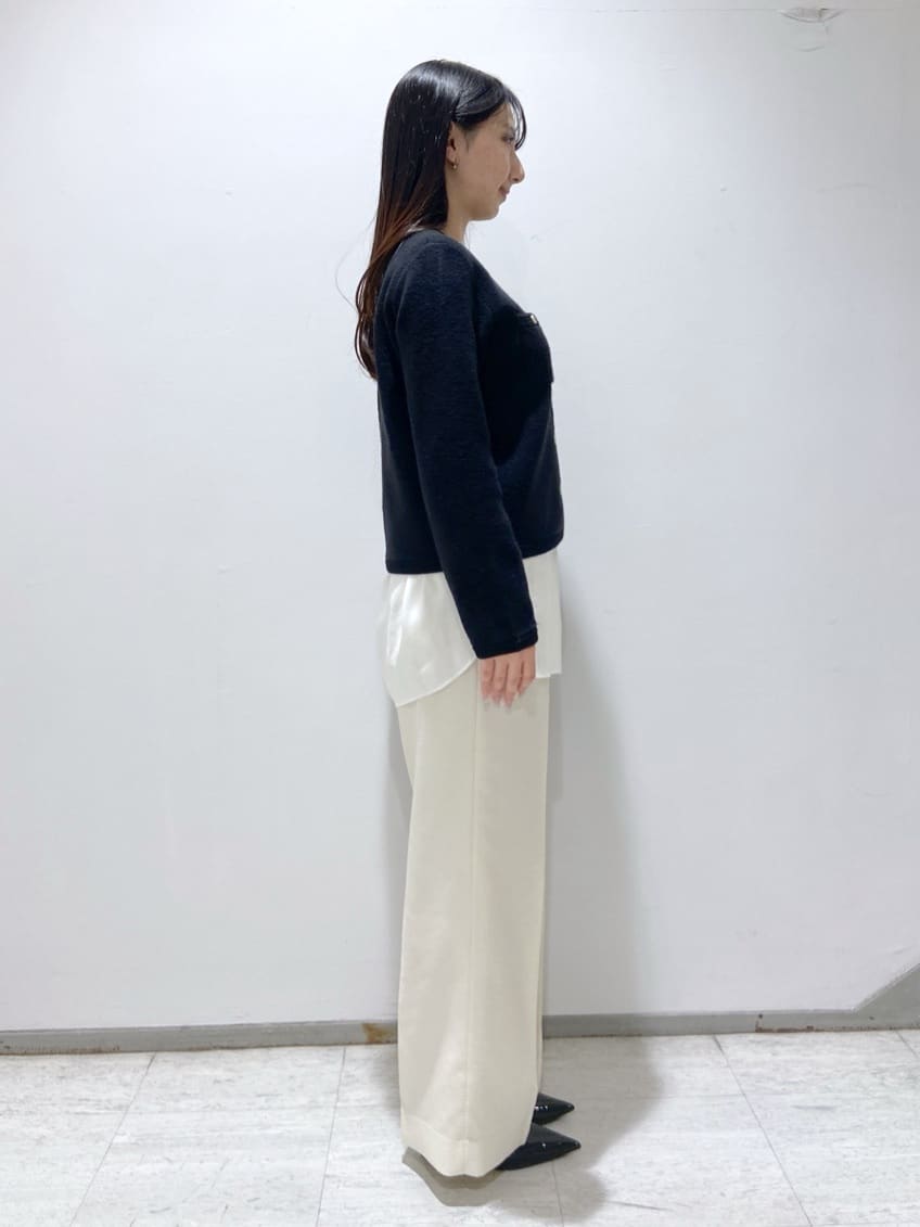meiさんの「INDIVI｜【ミニブークレ素材】ジャケットライクカーディガン」を使ったコーディネート