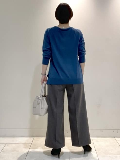 フミさんの「Reflect｜【ちくちくしない／アンサンブル可／通勤におすすめ◎】オフボディニット」を使ったコーディネート