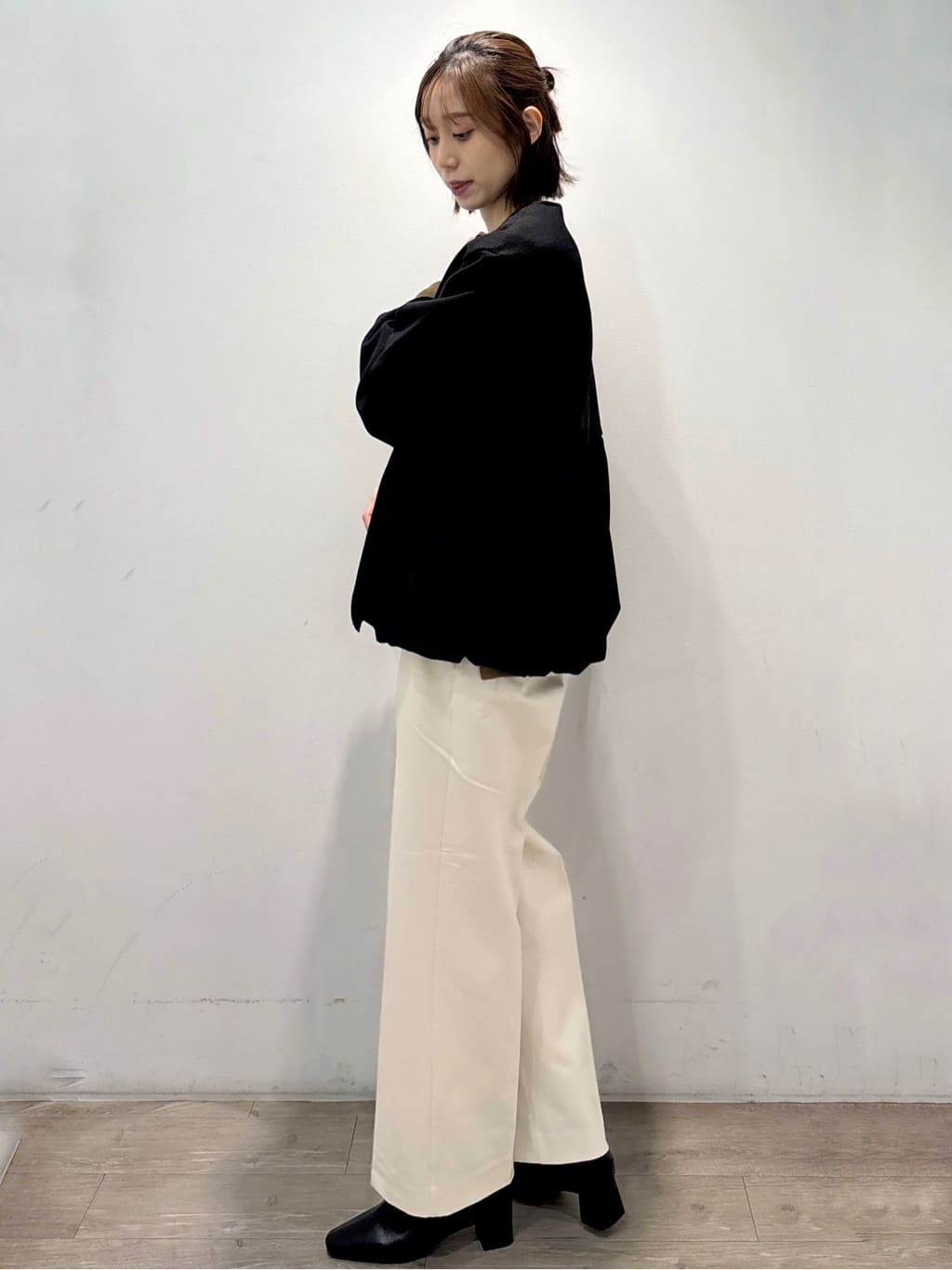 ぶまりんさんの「OPAQUE.CLIP｜ウールライクペプラムドッキングアウター【洗濯機洗い可】」を使ったコーディネート