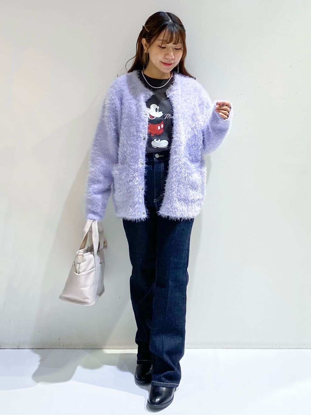 ちぃさんの「OPAQUE.CLIP｜【Mickey Mouse】プリントロングTシャツ」を使ったコーディネート