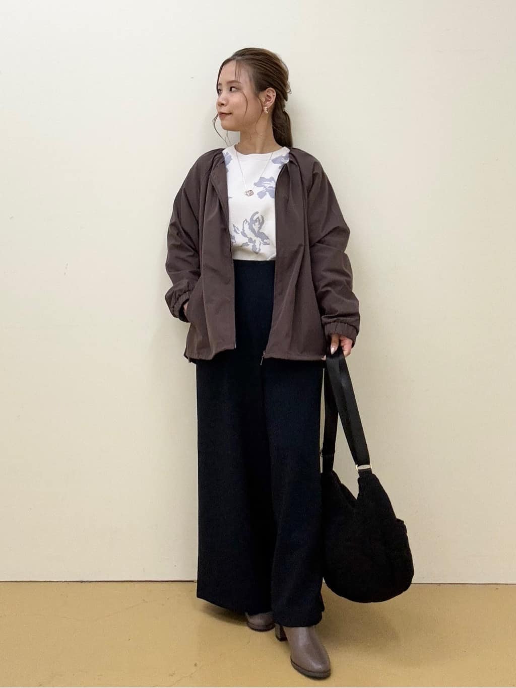 shioさんの「SHOO･LA･RUE｜【S-LL】オンとオフどちらにも使える 軽量なノーカラーブルゾン」を使ったコーディネート