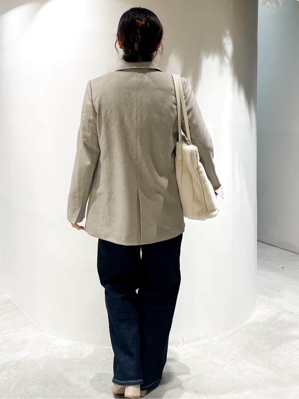 かりんさんの「OPAQUE.CLIP｜ロングロゴTシャツ【洗濯機OK】」を使ったコーディネート