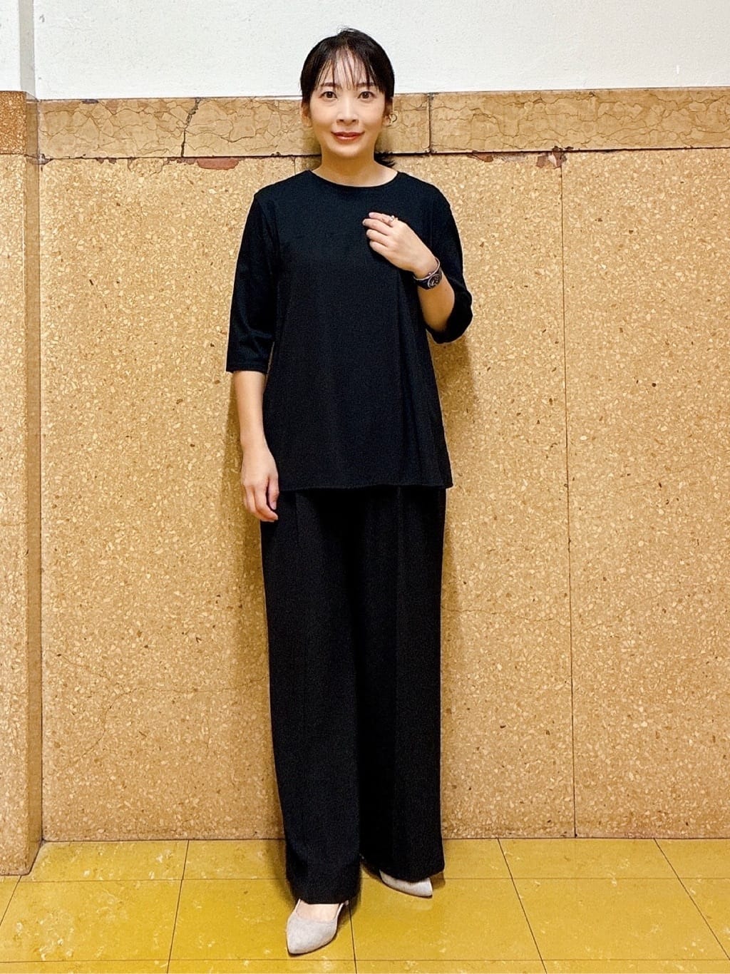 hattoriさんの「INDIVI｜【セットアップ可能】ビスチェレイヤード風トップス」を使ったコーディネート