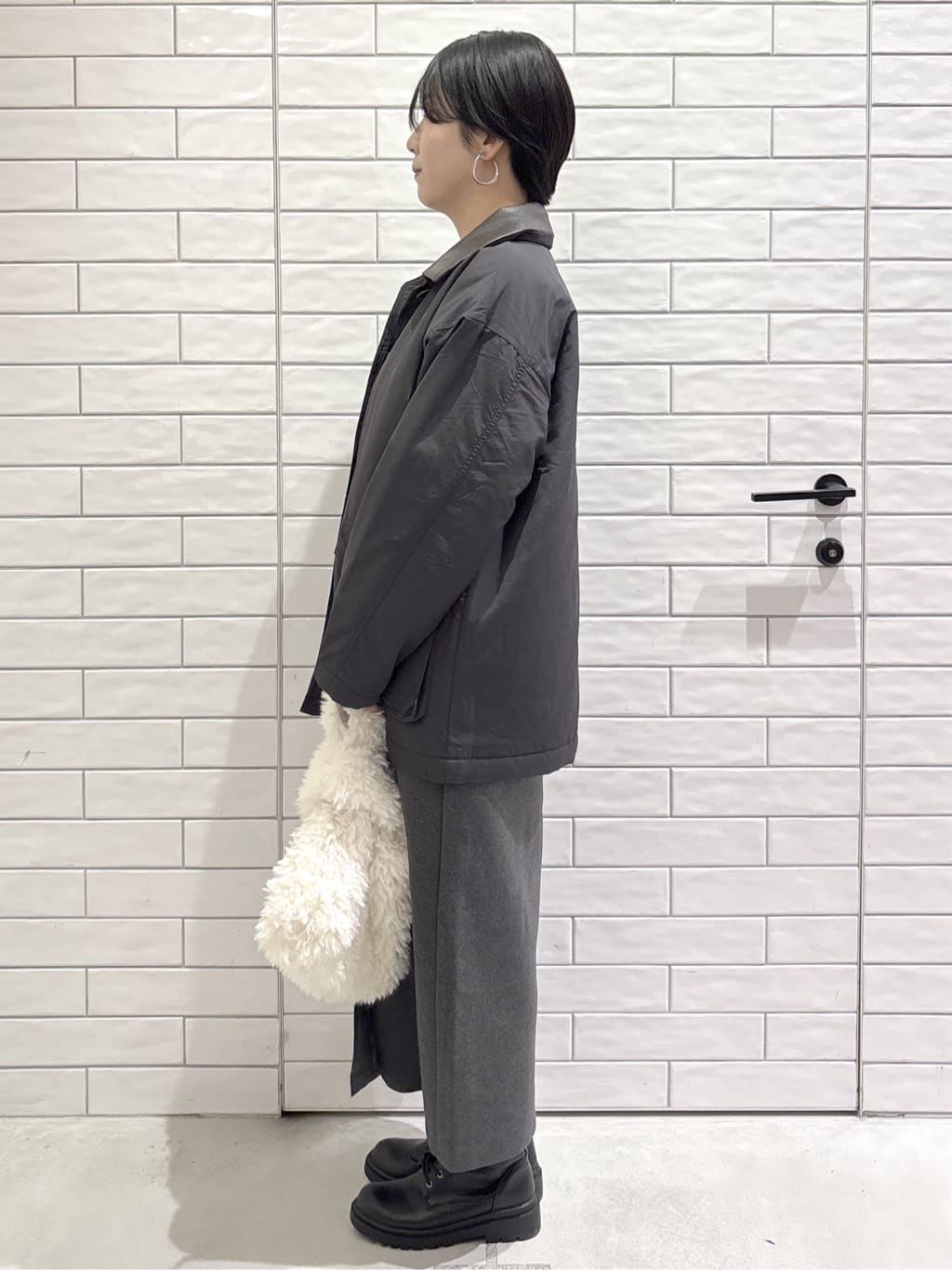 ayumiさんの「OPAQUE.CLIP｜《CLASSY掲載》ステンカラー中綿コート【洗濯機OK】」を使ったコーディネート