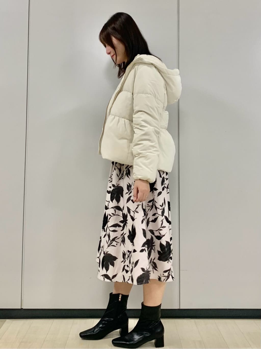 kasumiさんの「index｜KAWADAダウンペプラムショートコート【撥水／洗濯機OK／静電気防止裏地】」を使ったコーディネート