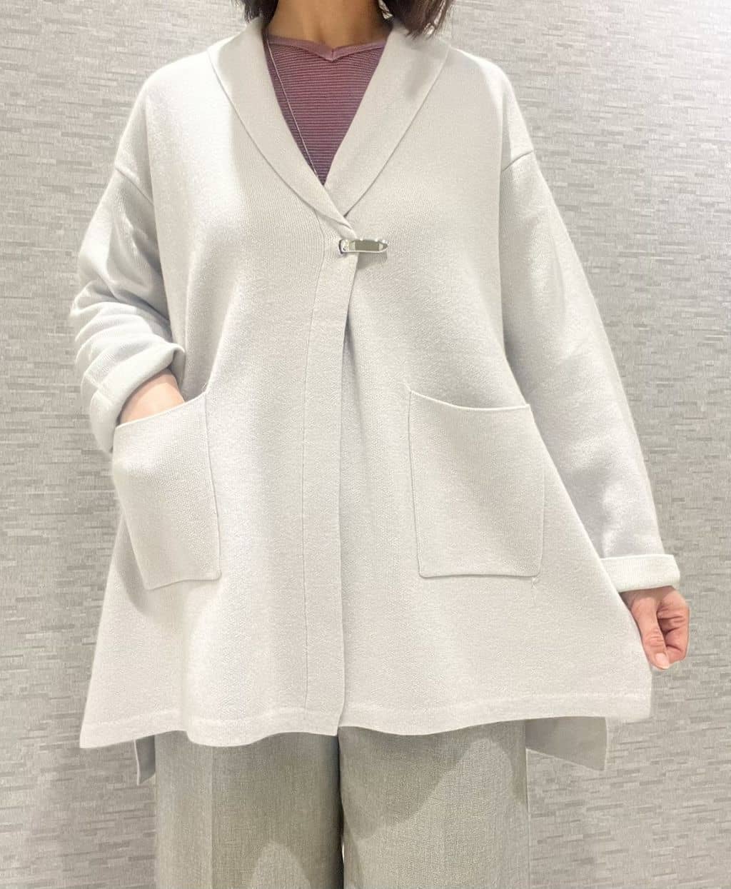 marikoさんの「Reflect｜【ライトアウター／気軽な羽織に◎】オフボディカーディガン」を使ったコーディネート