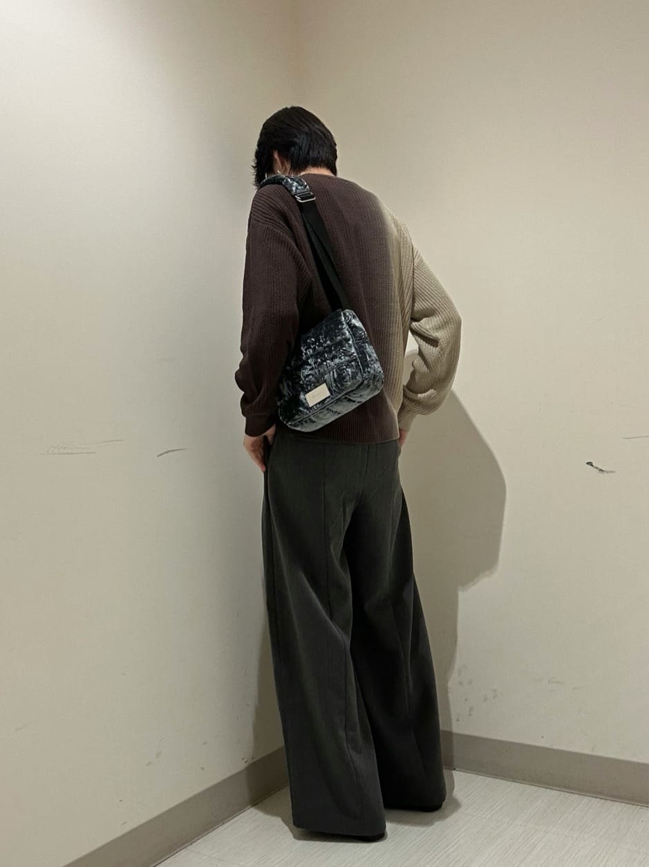 江藤瑞紀さんの「tk.TAKEO KIKUCHI｜グラデダイニットプルオーバー」を使ったコーディネート
