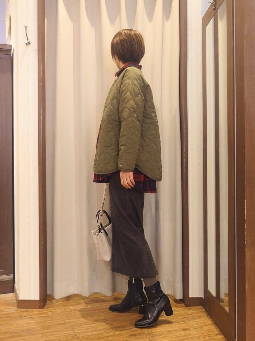 ERIKOさんの「SHOO･LA･RUE｜【S-LL】柔らかさが癖になる 起毛コットン オーバーサイズシャツ」を使ったコーディネート