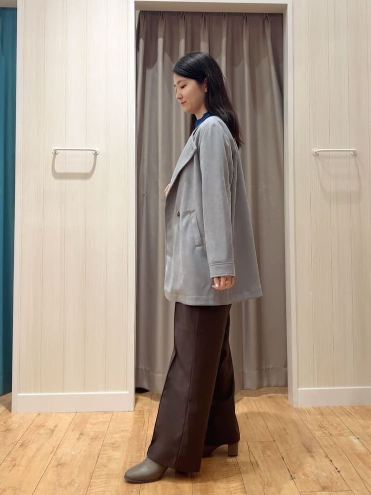 moneさんの「SHOO･LA･RUE｜【S-LL】上品さを纏う やわらかフェイクスエード ミドル丈ブルゾン」を使ったコーディネート
