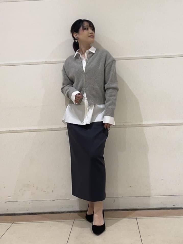 watanabeさんの「UNTITLED｜【ゆったりサイズ／着丈短め】ジップニットカーディガン」を使ったコーディネート