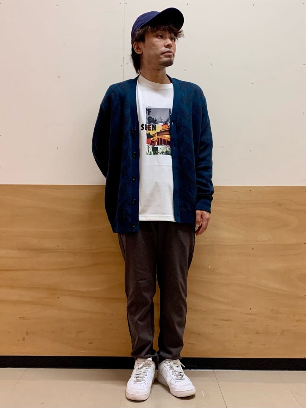 MATUさんの「THE SHOP TK｜ヘリンボンニットカーディガン」を使ったコーディネート