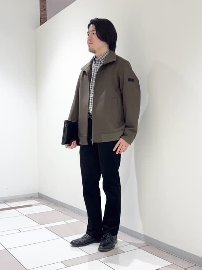 及川さんの「TAKEO KIKUCHI｜【JUST ONE LAYER】ダウンファブリック ジップアップ リブ ブルゾン」を使ったコーディネート