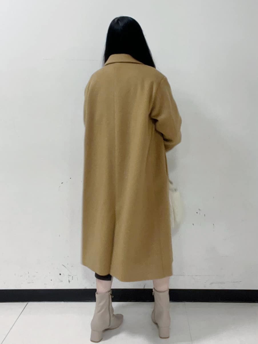 Hitomiさんの「index｜カシミヤブレンドウールチェスターコート」を使ったコーディネート