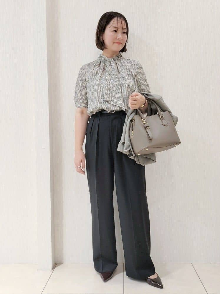 naokoさんの「UNTITLED｜【洗える/お仕事スーツ】ドライメランジ カラーレスジャケット」を使ったコーディネート