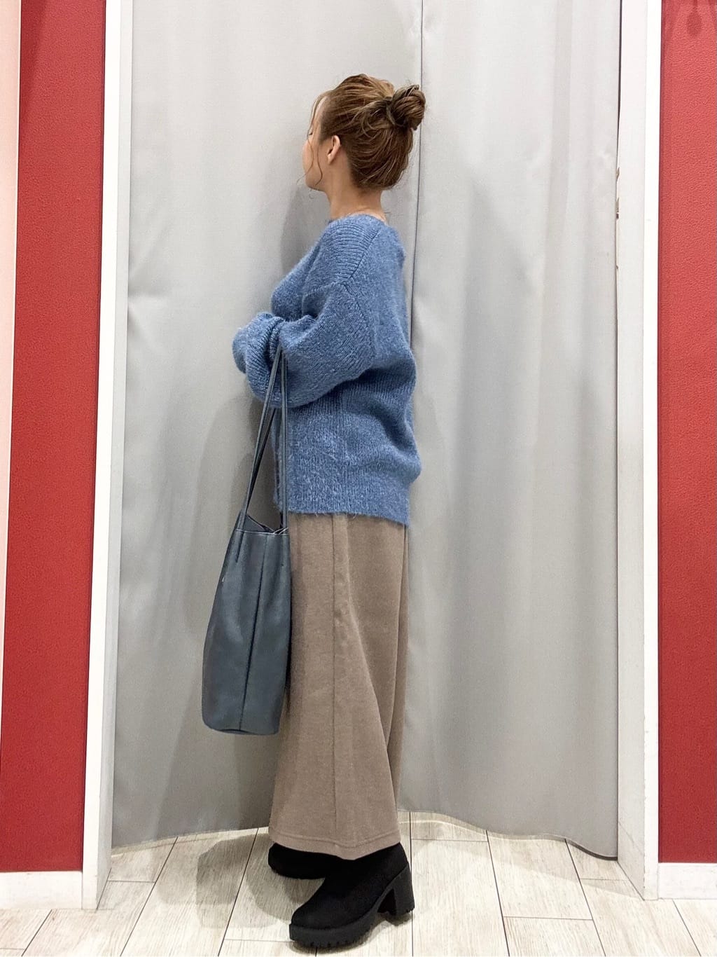 shioさんの「SHOO･LA･RUE｜【洗濯機可】美脚見え あったか圧縮ニット ガウチョパンツ」を使ったコーディネート