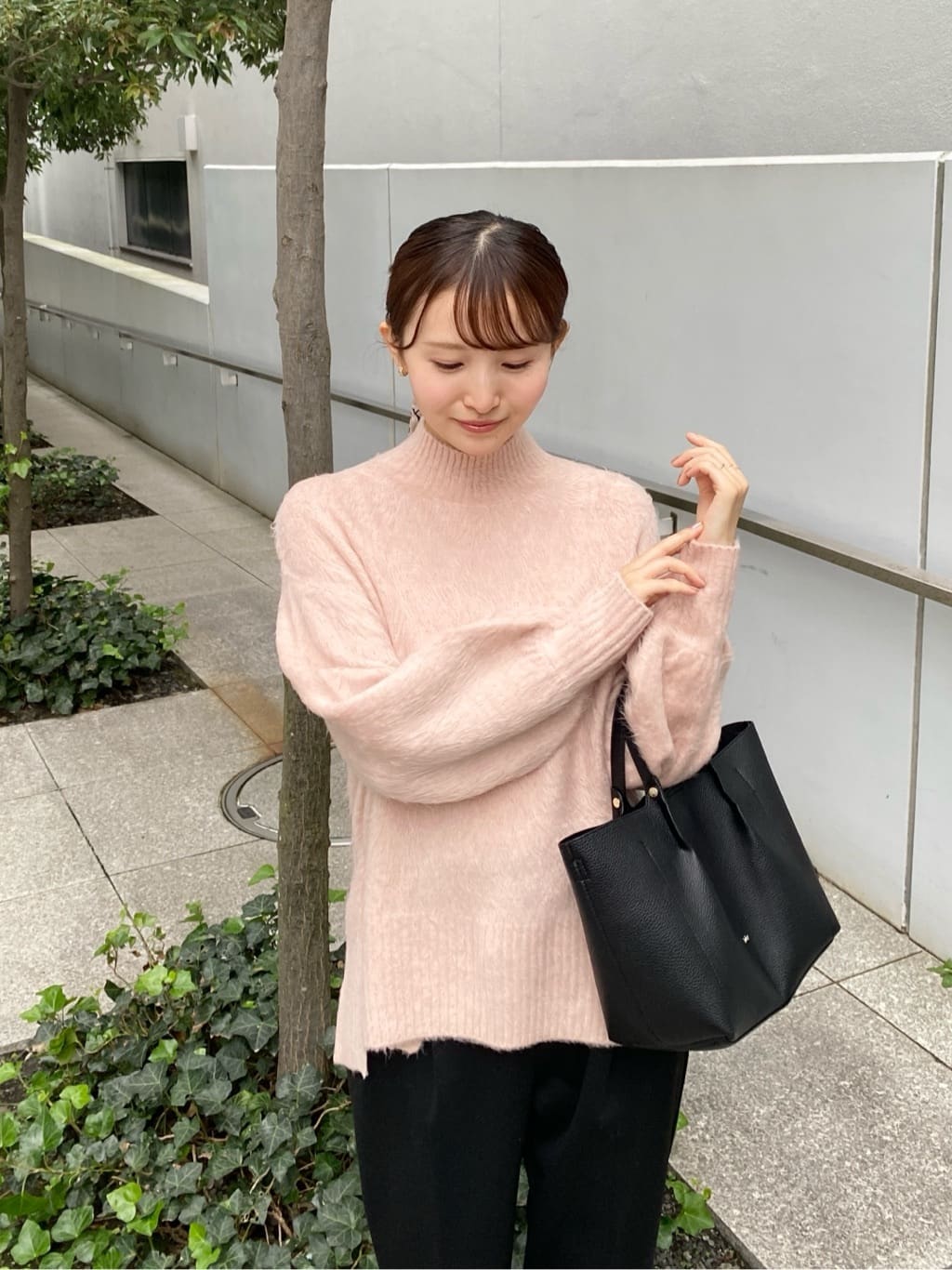 みさかさんの「index｜ハイネックパフニット【洗濯機OK】」を使ったコーディネート