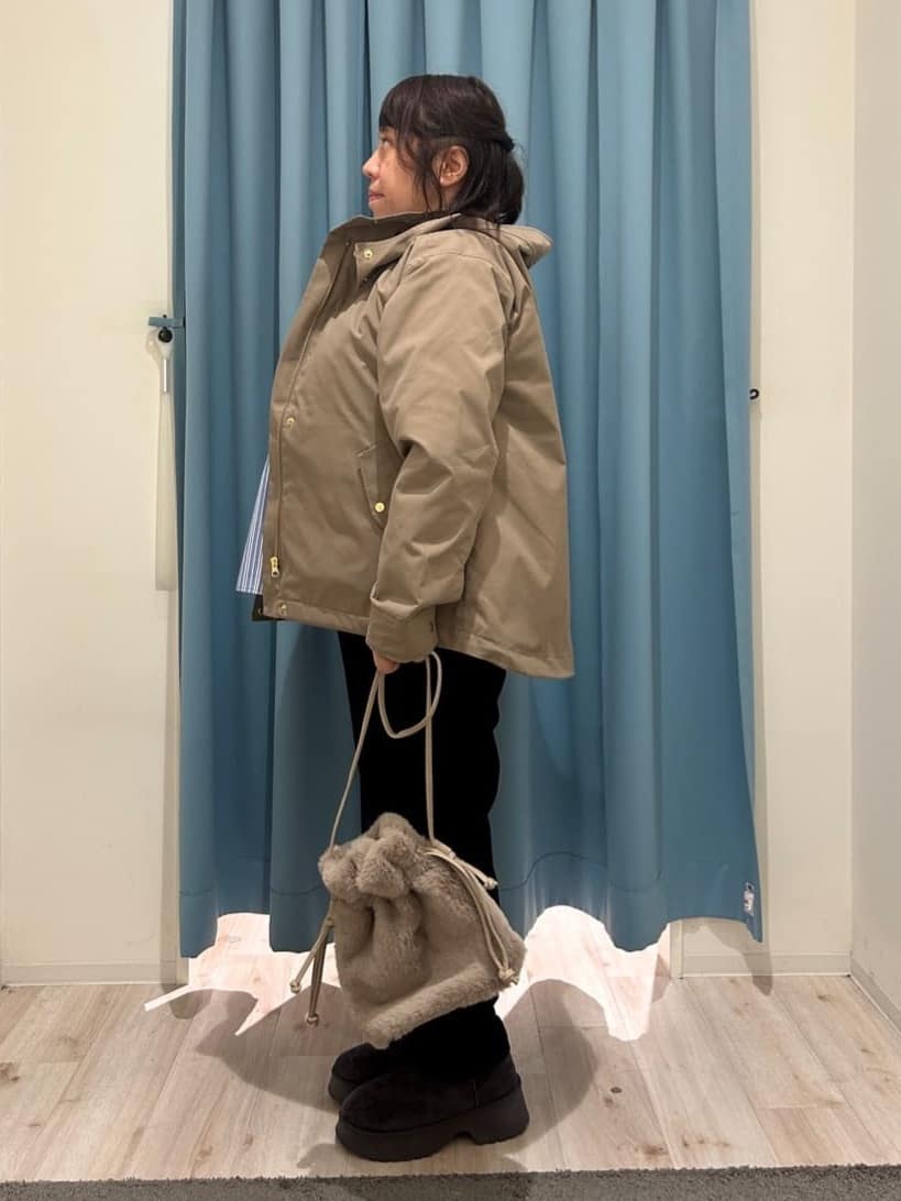 くーさんの「SHOO･LA･RUE｜【S-LL】キャンディースリーブが女性らしい マルチストライプブラウス」を使ったコーディネート