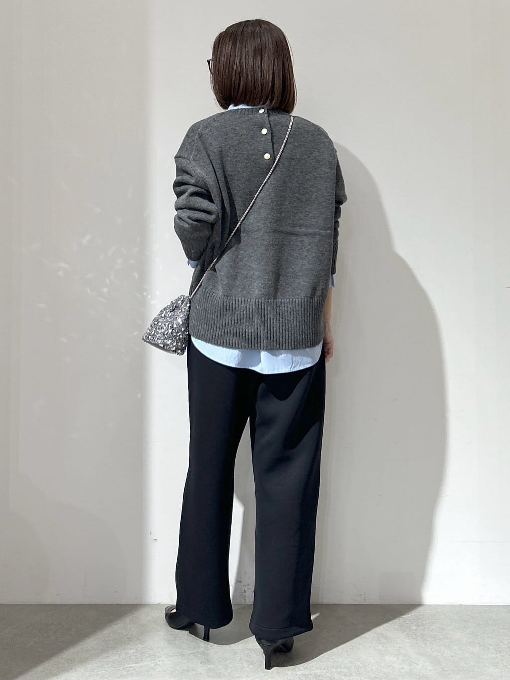 NAKAさんの「OPAQUE.CLIP｜ポケット刺繍レギュラーカラーシャツ【洗濯機OK】」を使ったコーディネート