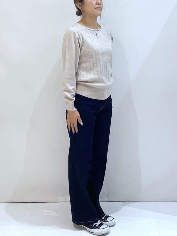 manaさんの「OPAQUE.CLIP｜【植草美幸先生が指南する好印象スタイル】《丈が選べる》ストレートデニムパンツ【洗濯機洗い可】」を使ったコーディネート