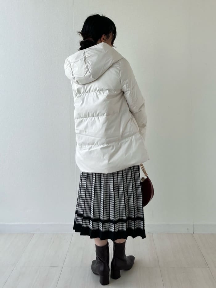 Mori Moriさんの「index｜撥水フードミドルダウンコート【防風／抗菌防臭／洗濯機OK】《S～LL》」を使ったコーディネート