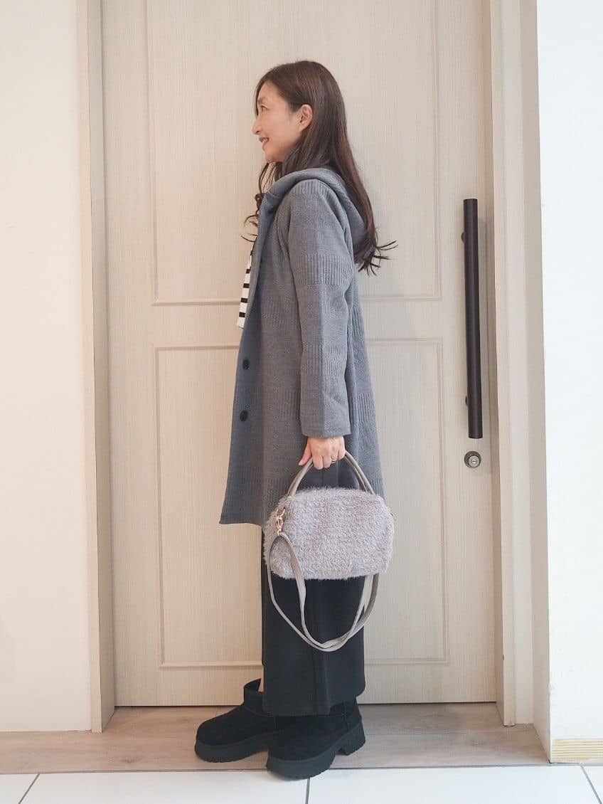mi-saさんの「SHOO･LA･RUE｜【高レビュー/体型カバー】しながらスマートに魅せる ラインジャカードコーディガン」を使ったコーディネート