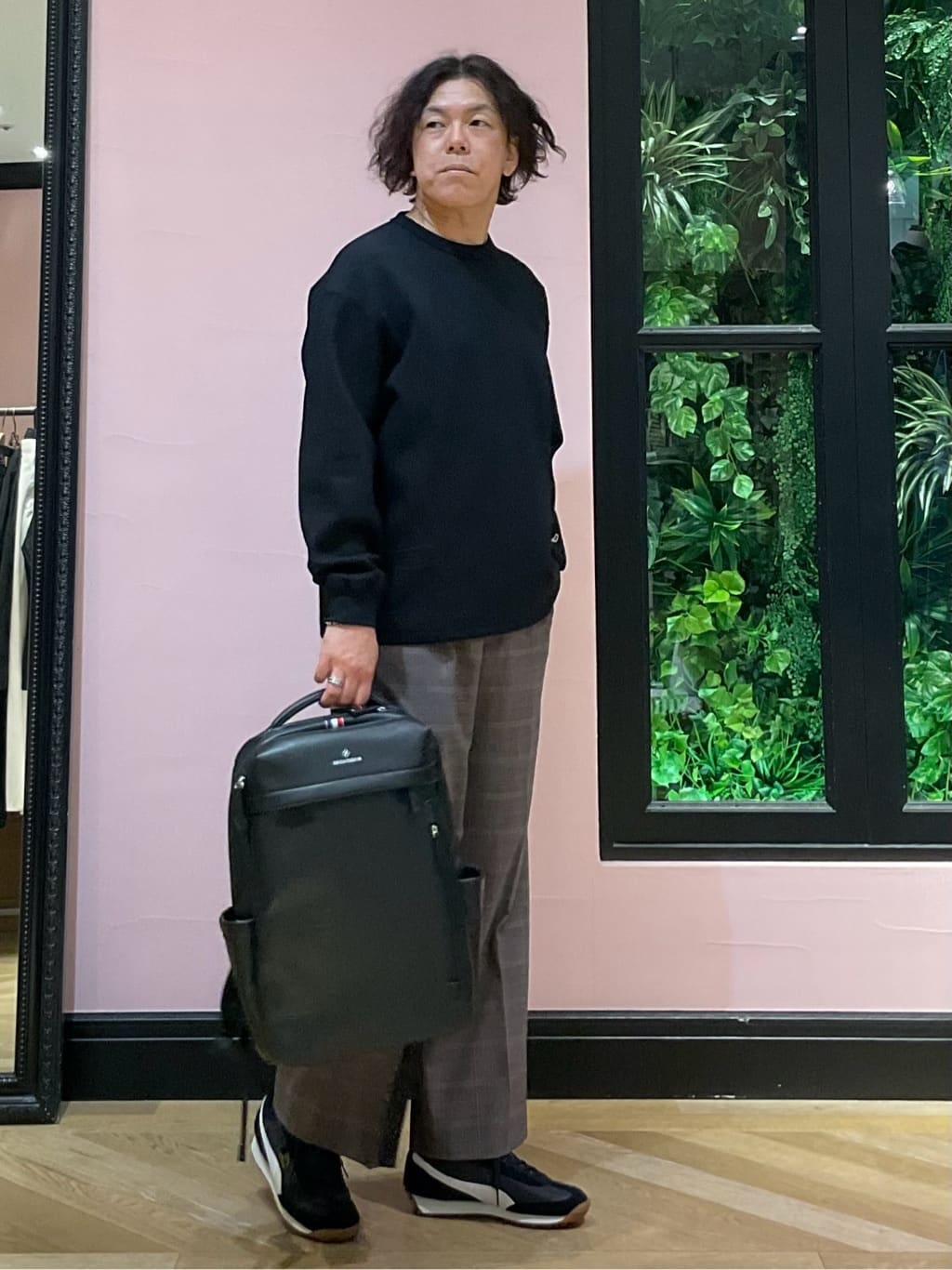 Nagaseさんの「DRESSTERIOR｜【撥水加工/荷重軽減】サスペンション リサイクルレザーバックパック」を使ったコーディネート