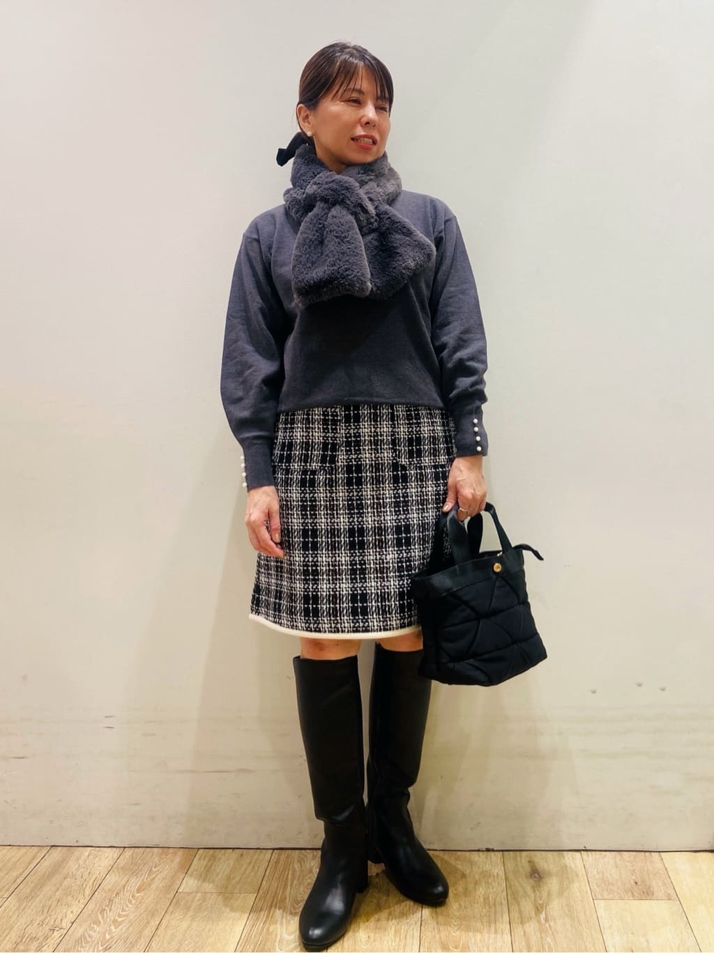 YUKOさんの「index｜ふんわりボトルネックパフスリーブニット【洗濯機OK】」を使ったコーディネート