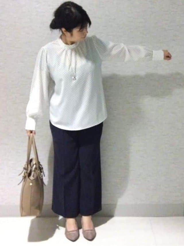 sakoさんの「Reflect｜【SS-4Lサイズ】ドットプリントブラウス」を使ったコーディネート