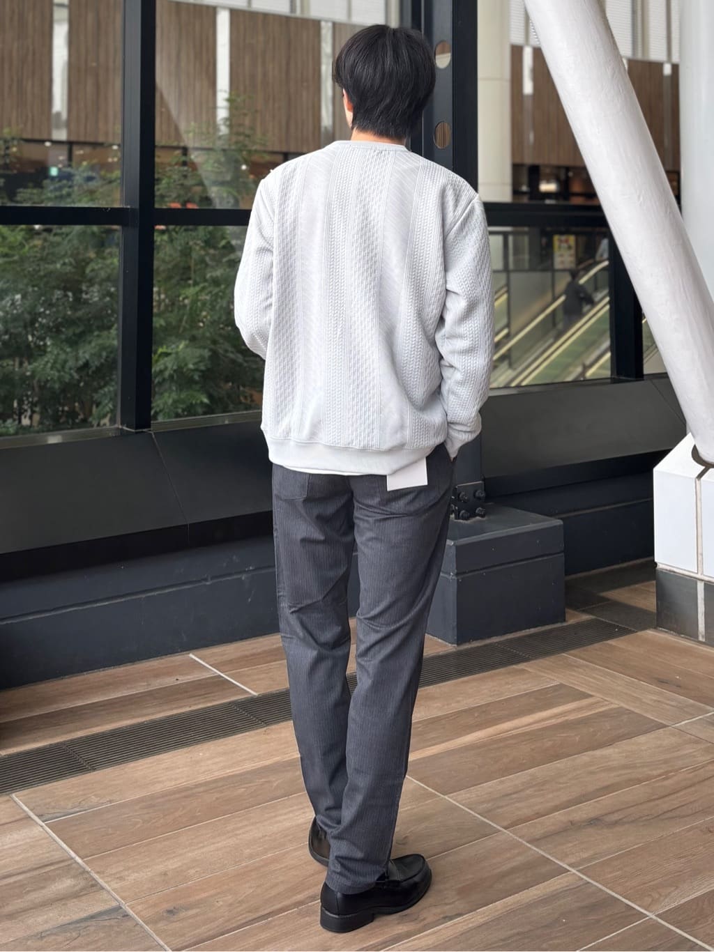 うらしーさんの「THE SHOP TK｜【無地に飽きた方へ】ふくれジャカードスウェット　洗濯機OK/6色展開/ユニセックスでおすすめ！」を使ったコーディネート