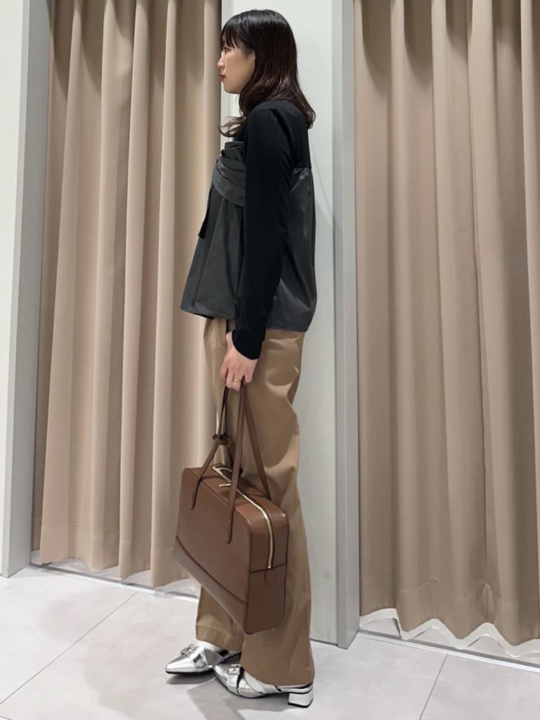cottonさんの「THE SHOP TK｜布帛切替カットソー」を使ったコーディネート