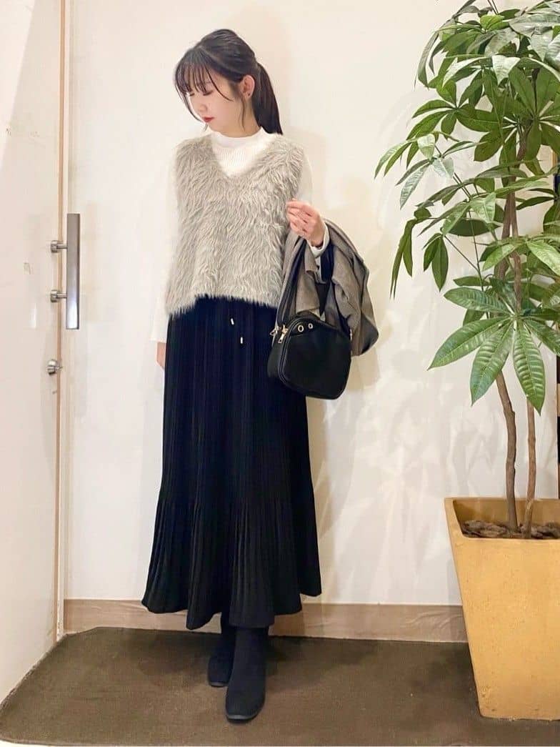 AYUMIさんの「SHOO･LA･RUE｜起毛ニットブーツ」を使ったコーディネート