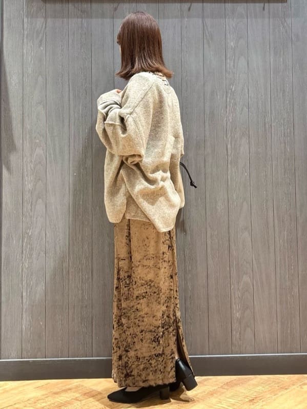 meiさんの「SHOO･LA･RUE｜【S-LL/吸湿発熱】なめらかとろみ インナータートル」を使ったコーディネート