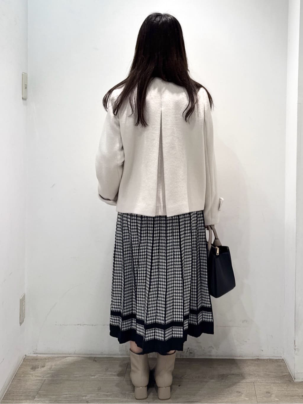 yuicciさんの「OPAQUE.CLIP｜メタル&times;フェイクパール Y字ラリエットネックレス」を使ったコーディネート