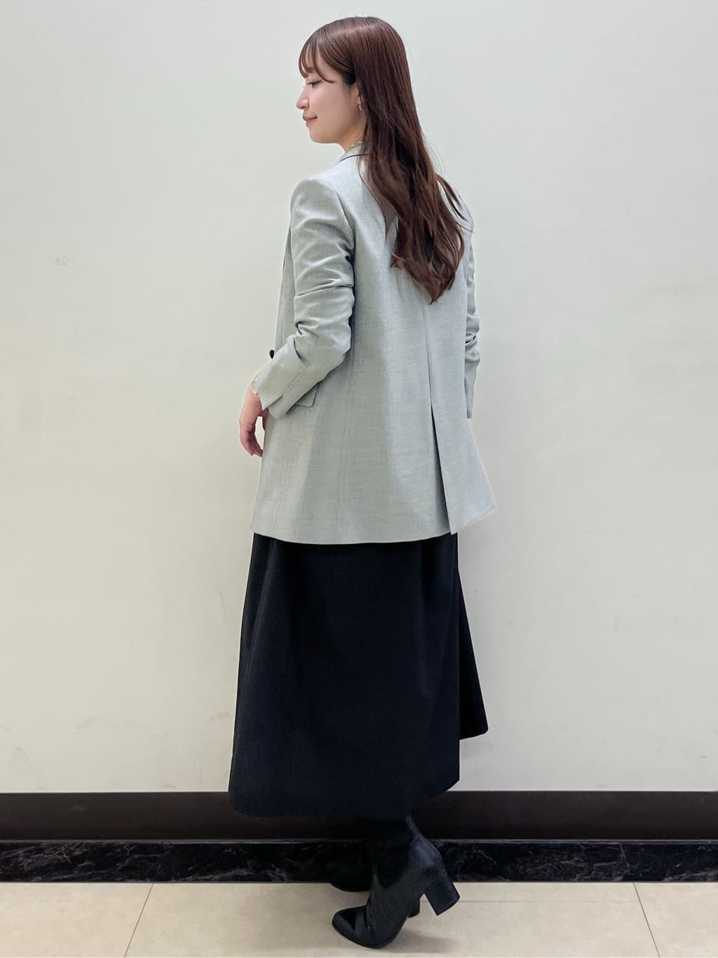 mikikoさんの「Reflect｜Y字シルエット淡水パールネックレス」を使ったコーディネート
