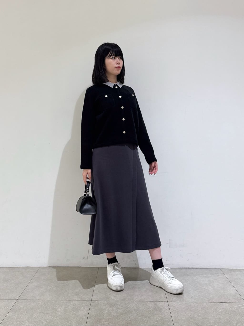 rinaさんの「INDIVI｜【トレンド】衿付きワイドリブニット」を使ったコーディネート