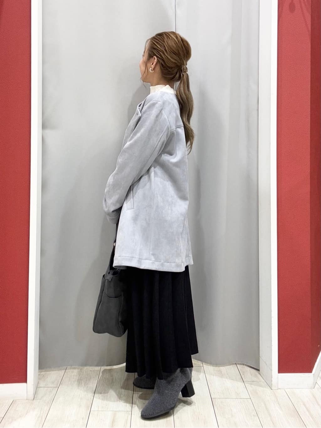 shioさんの「SHOO･LA･RUE｜【S-LL】上品さを纏う やわらかフェイクスエード ミドル丈ブルゾン」を使ったコーディネート