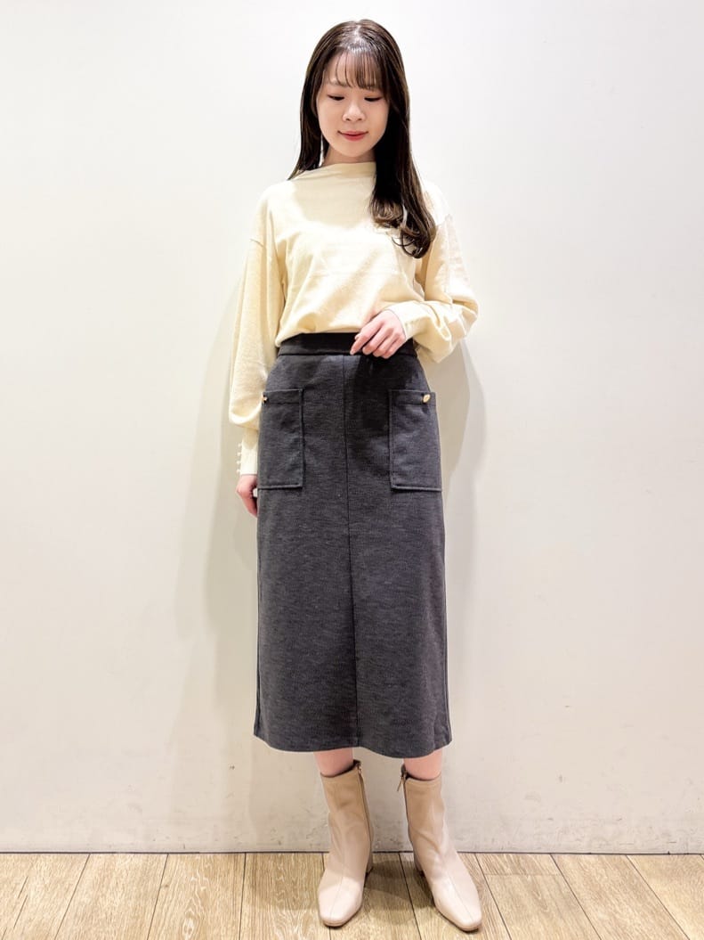 ayaさんの「index｜ふんわりボトルネックパフスリーブニット【洗濯機OK】」を使ったコーディネート