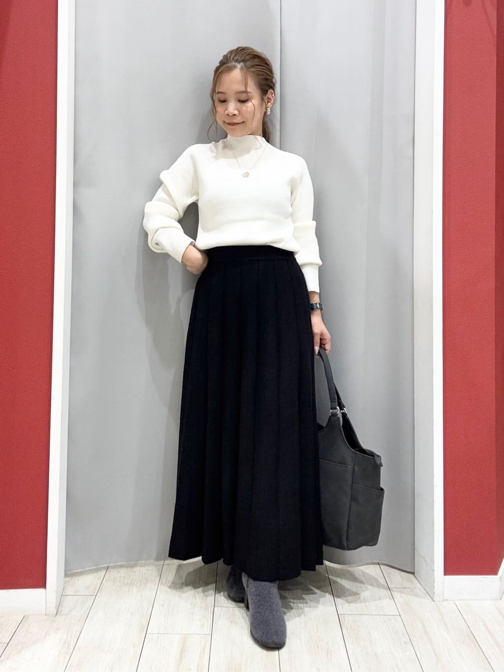 shioさんの「SHOO･LA･RUE｜【S-LL】上品さを纏う やわらかフェイクスエード ミドル丈ブルゾン」を使ったコーディネート