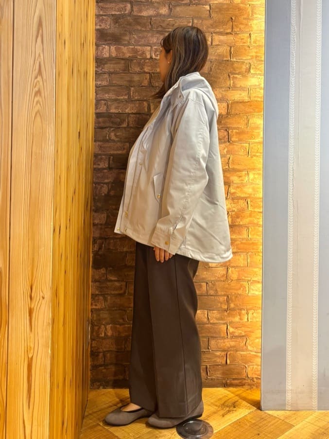 mieさんの「SHOO･LA･RUE｜【洗濯機可/S-LL/高レビュー】上品シルエットで美しい イージーワイドパンツ」を使ったコーディネート