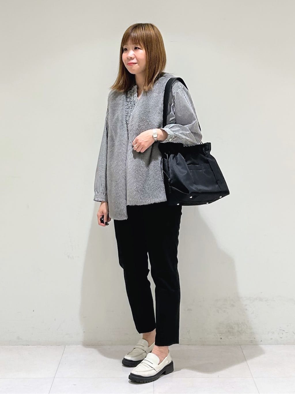 tsuyuさんの「INDIVI｜ミンク調フェイクファージレ」を使ったコーディネート