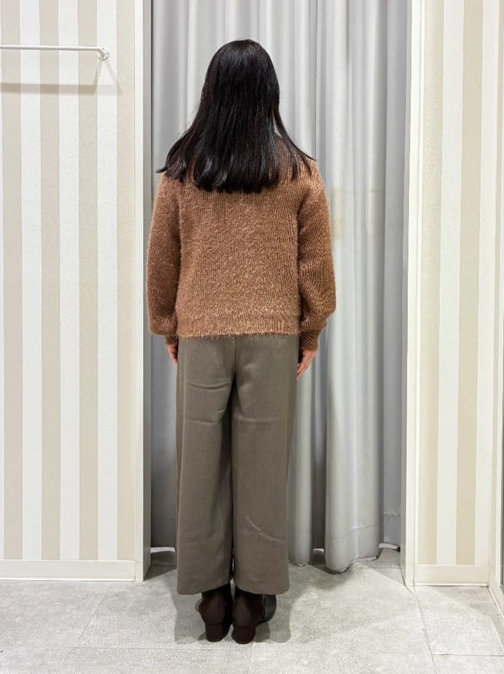 vanseさんの「SHOO･LA･RUE｜【S-LL】ふわふわシャギー 大人レディなカーディガン」を使ったコーディネート