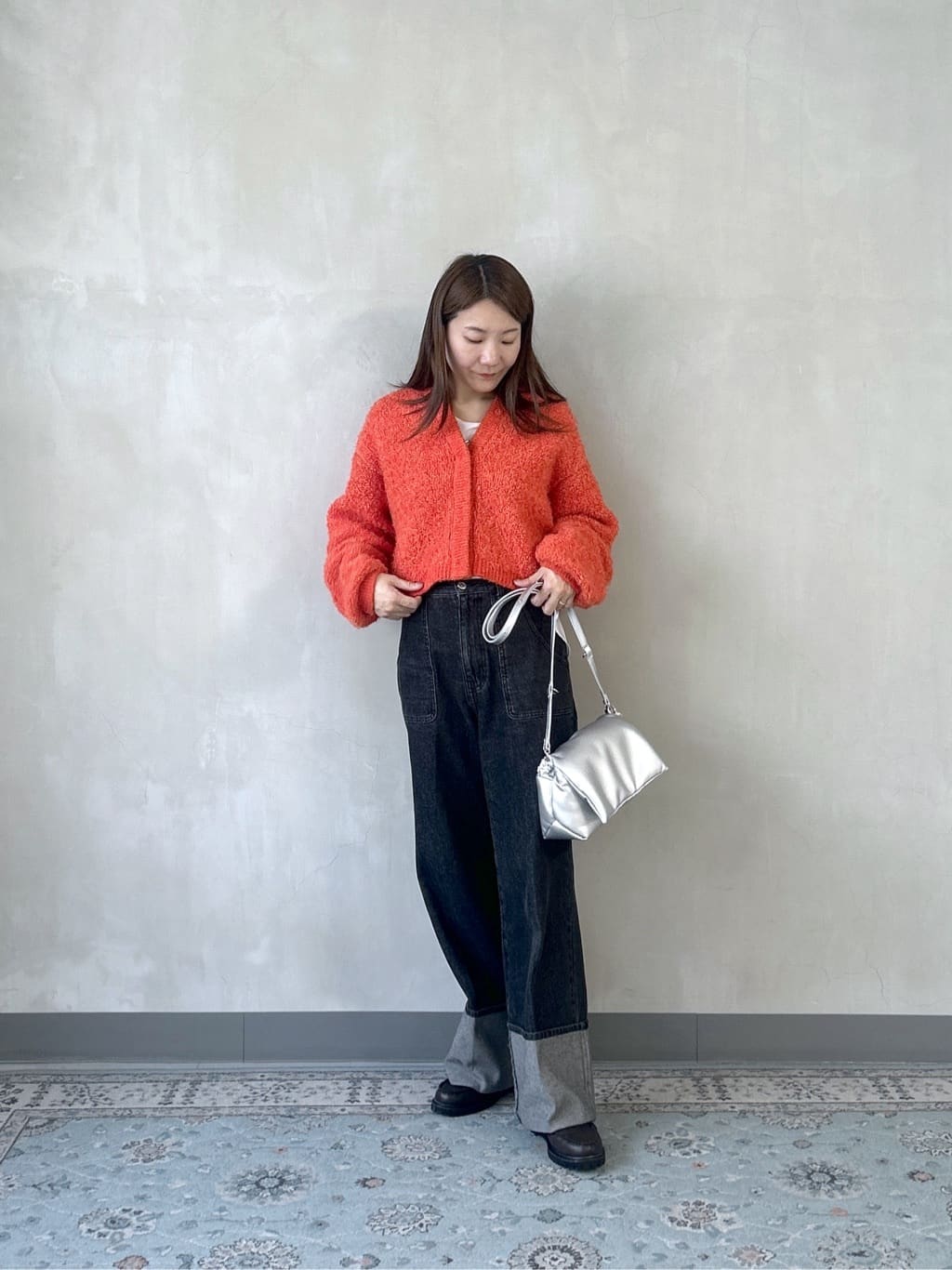 takaさんの「INDIVI｜ロールアップデニム」を使ったコーディネート