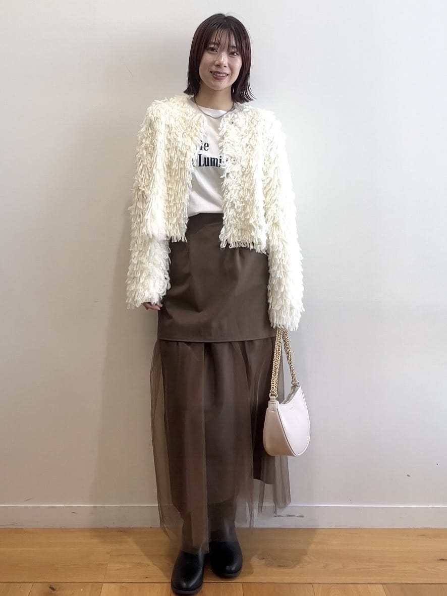 RINAさんの「OPAQUE.CLIP｜ループヤーンニットカーディガン」を使ったコーディネート