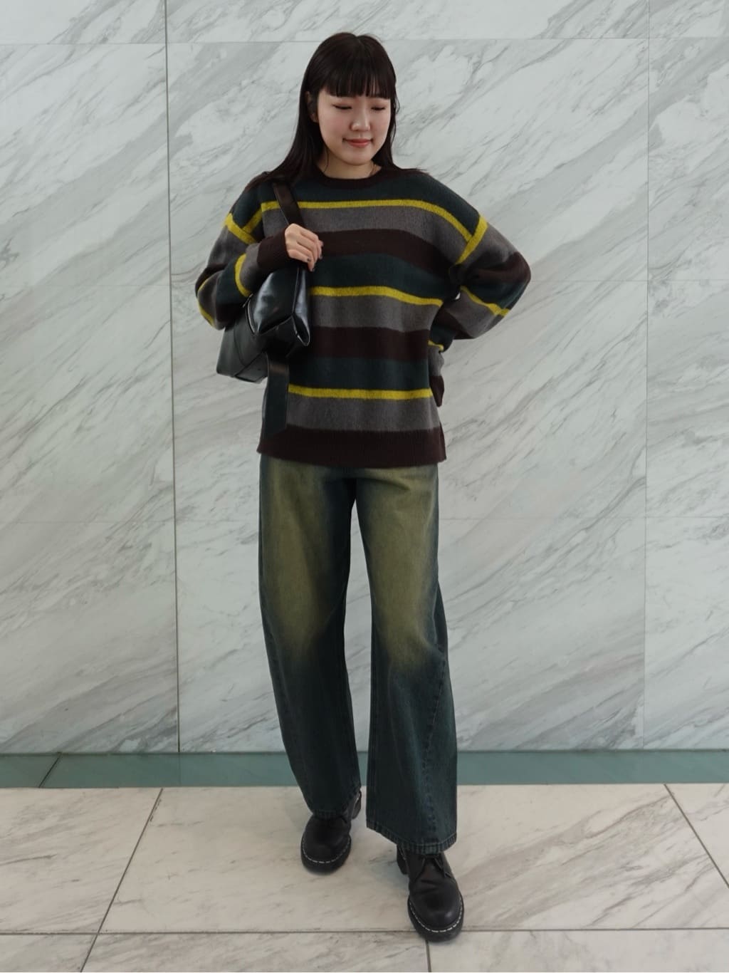 Akutagawaさんの「tk.TAKEO KIKUCHI｜バレルシルエットパンツ（デニム＆カラーパンツ）」を使ったコーディネート